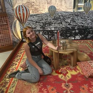 Meet your Posher, Shay